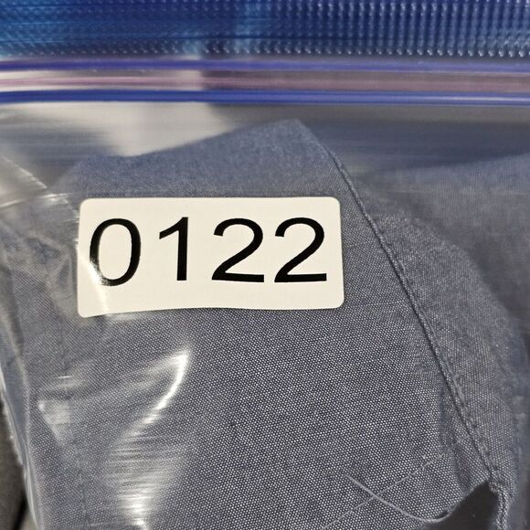 VAN HEUSEN Button Down Business Casual Shirt Size Medium Blue - Picture 6 of 6